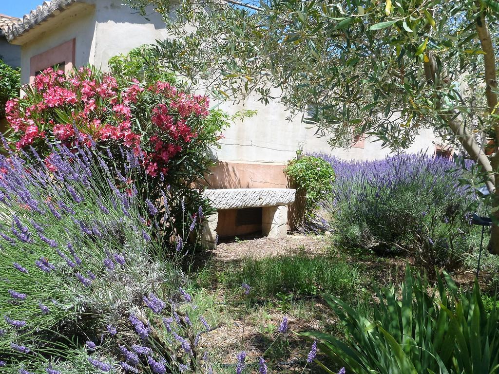 Le Mas De Gleyzes B&B De Charme Lédenon Εξωτερικό φωτογραφία