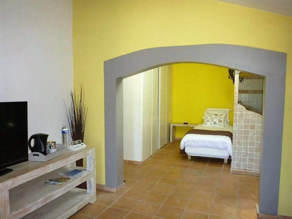 Le Mas De Gleyzes B&B De Charme Lédenon Εξωτερικό φωτογραφία